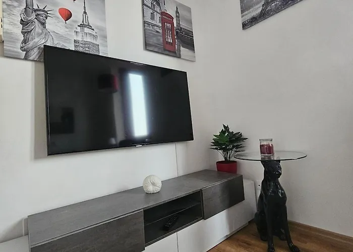 Rubin Stay-karabas Apartment